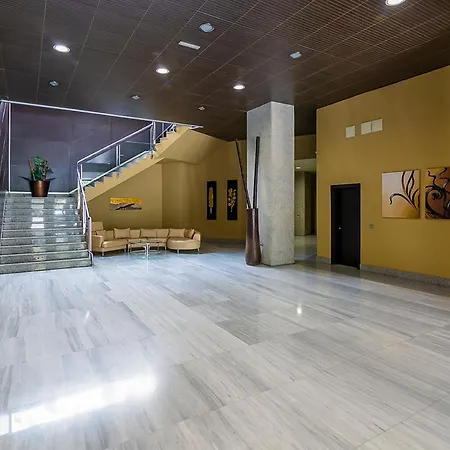Center * Cordoba